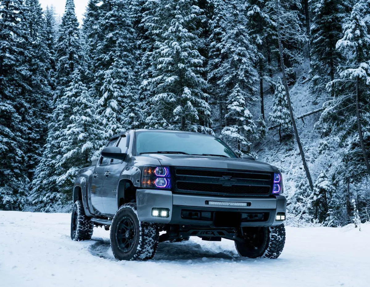 Off Road Truck riding on the snow